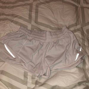 Size 6 white Lululemon Hotty hot shorts